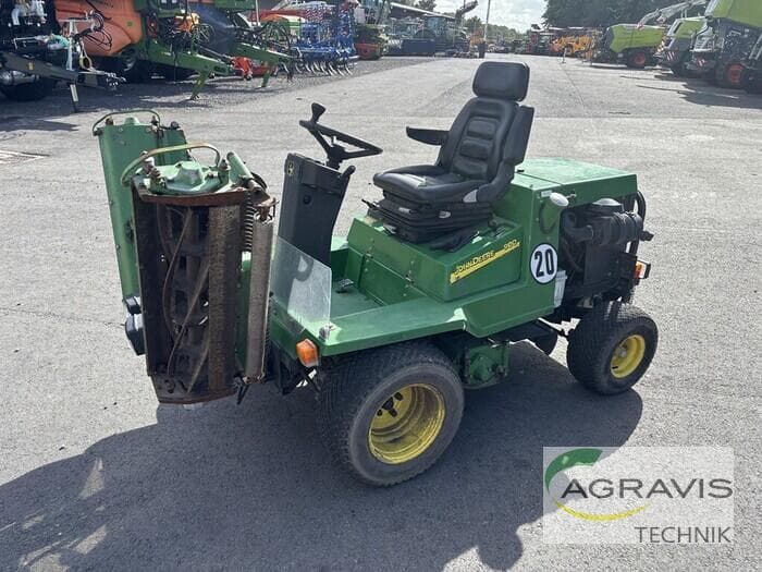 John Deere 900
