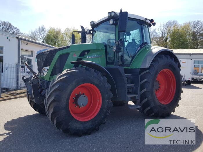Fendt 824 VARIO SCR Profi Plus
