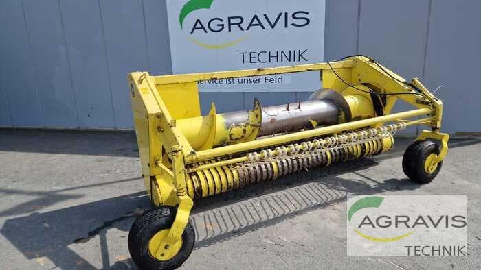 John Deere 630