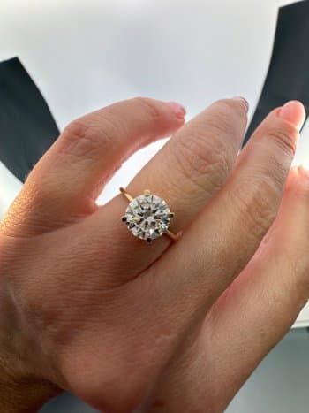 Exclusive Brilliant ring in 14K Gold • 2.00 ct Lab-grown Diamant. kr. 27,000