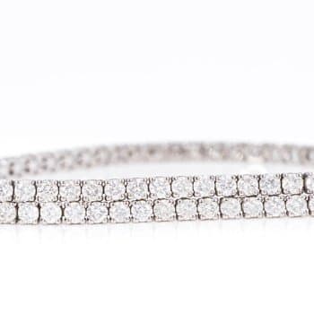 Exclusive Tennis Bracelet in 14K White gold • 2,44 ct Natural Diamonds.