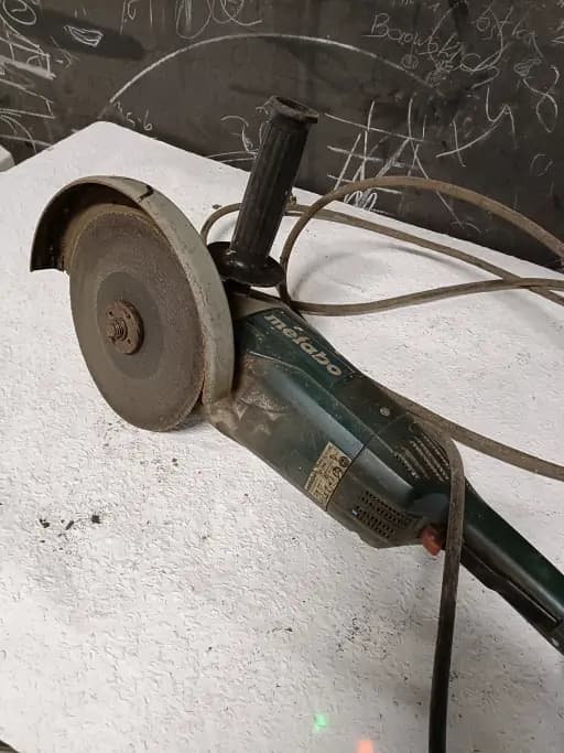 Angle grinder Metabo