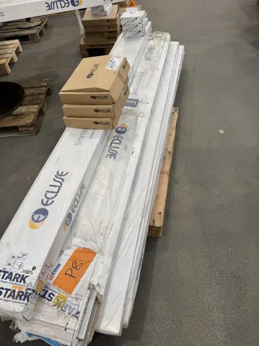 Eclisse Syntesis Line Sliding Door Frames and Doors