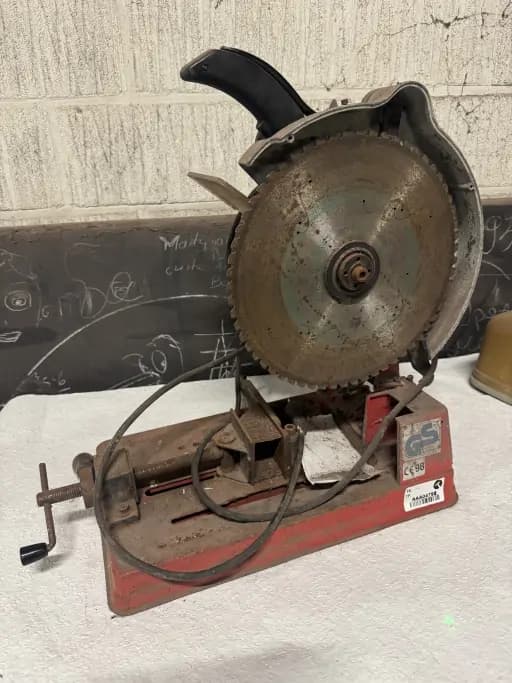 Metal saw GS