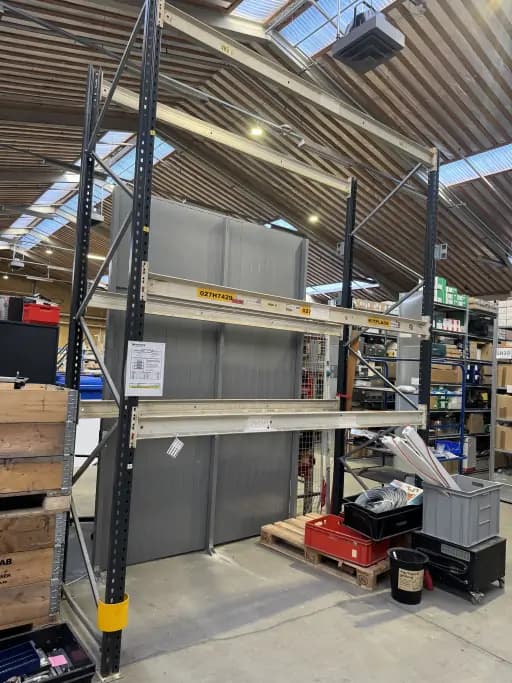 Pallet racking section
