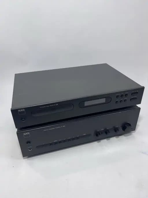 NAD C 340 & C 520 Stereo System
