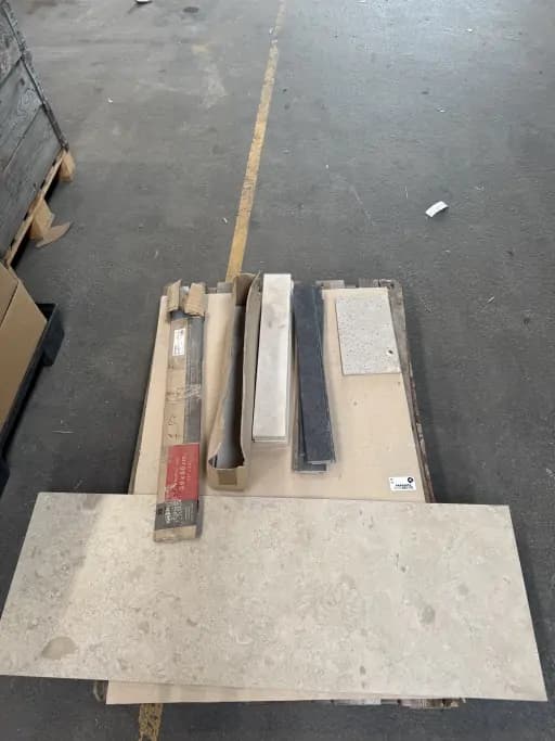 Mixed Lot of Tiles