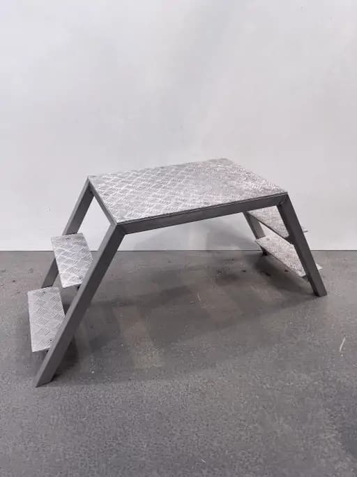 Work Platform with Steps