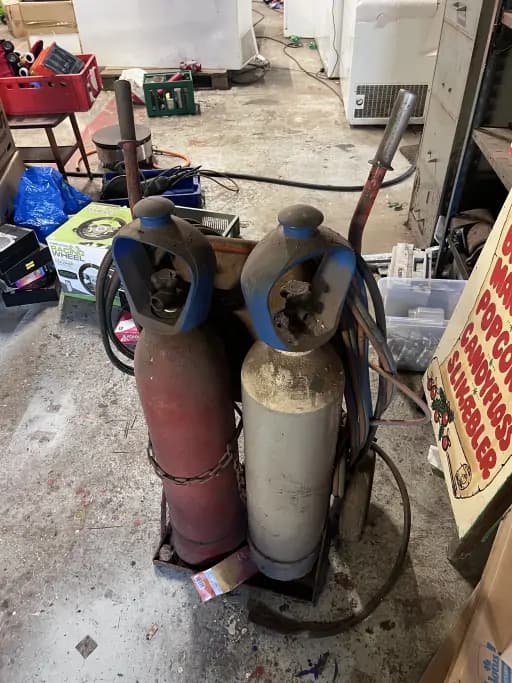 Welding Cart with Gas Cylinders
