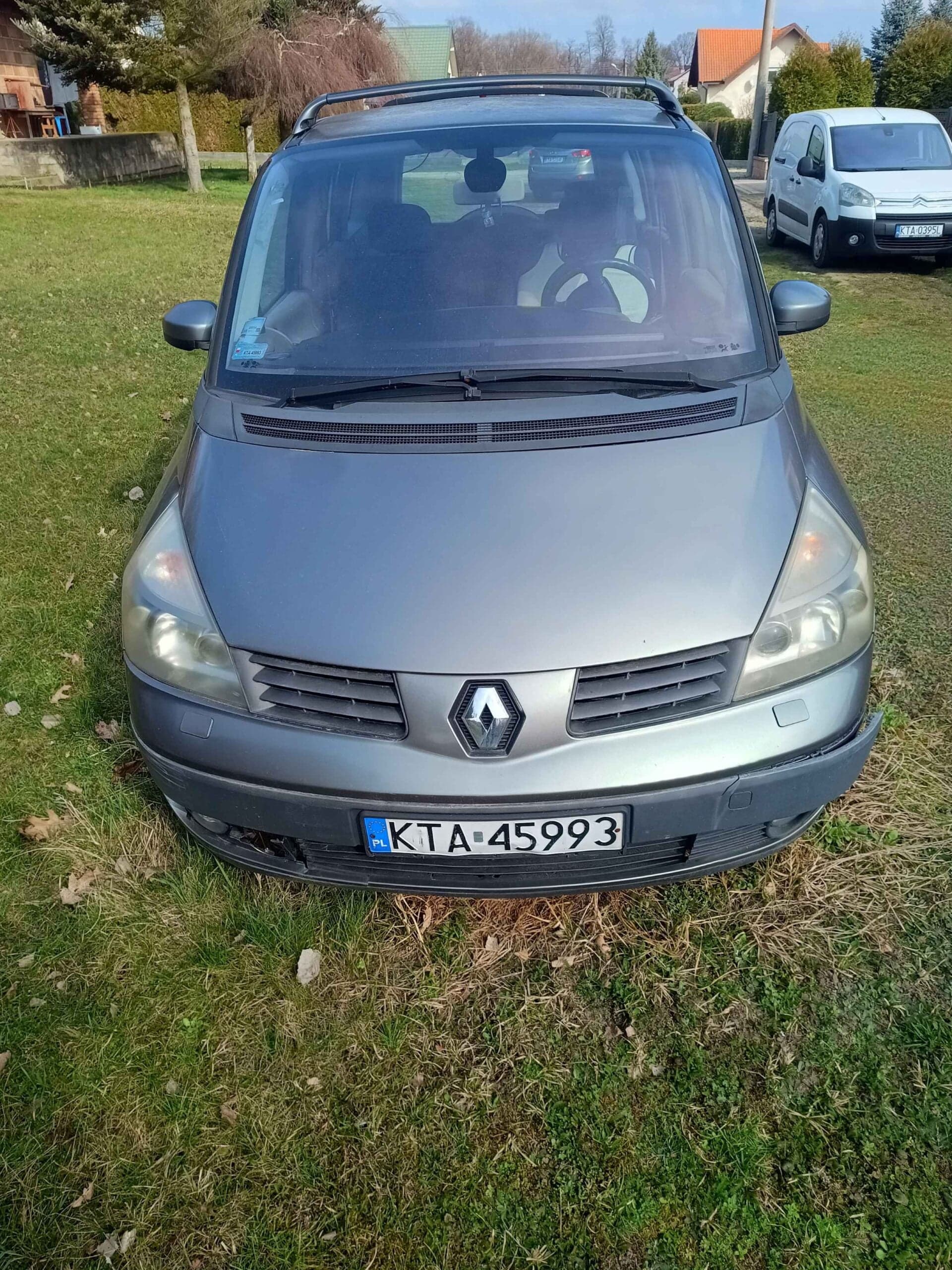 The Syndicate will sell the RENAULT Espace 2.2 dCi MR.02 E3.
