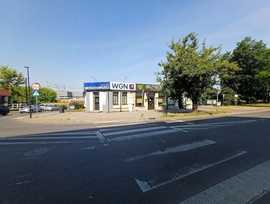 The plot and two commercial buildings of Radomsko, ul. Reymonta 47