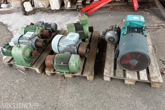 1900 Div motorer VEM, FLENDER, BROOK, SEW++