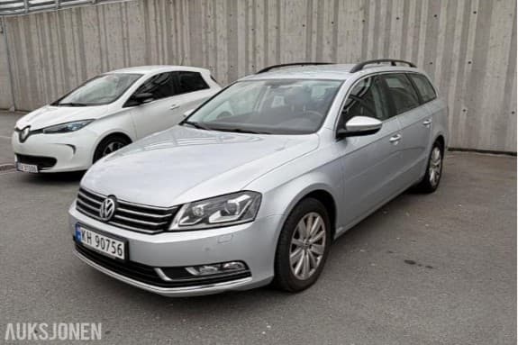 2013 Volkswagen Passat 1.6 Diesel 105hk, Cruisekontroll, Navigasjon, S+V dekk