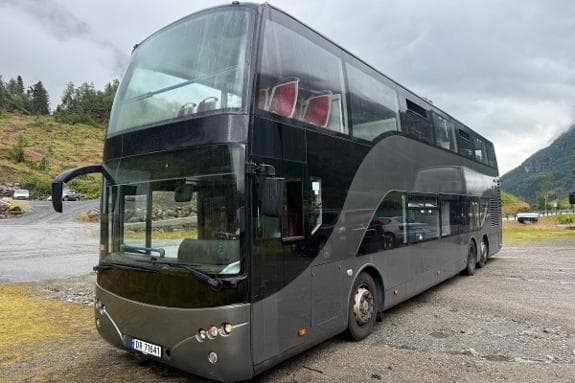 Ayats Bravo I Dobbeltdekker Buss 6x2 – Voith Automat – 76+20+1 seter – 280 128 km