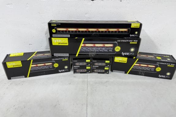 Lyzzpro Premium LED-ekstralys og varsellys – Stealth WLB / LYZ Blitz