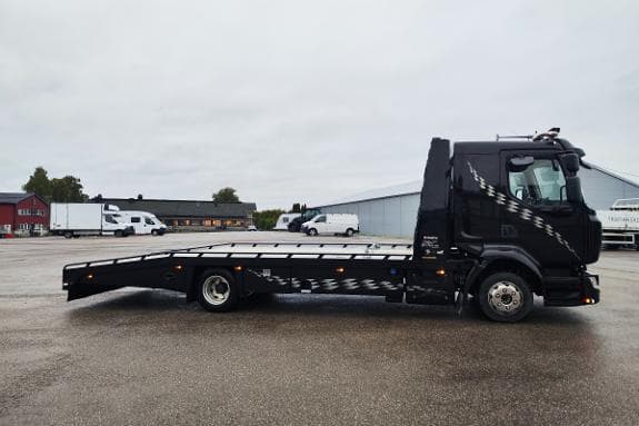 2022 Renault D bilfrakter med vinsj – 2022 modell – 245 hk – 7 500 kg