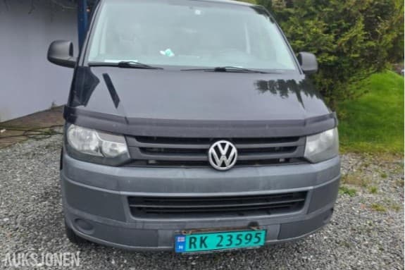 2011 Volkswagen Transporter 2.0 140hk lang utgave 3 seter comfortvegg eu ok 03.2028