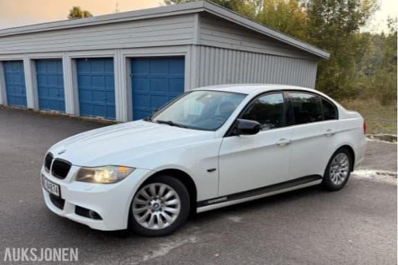 2009 BMW 316I 122HK M-Sport CARPLAY DUCKTAIL-SPOILER NYPOLERT