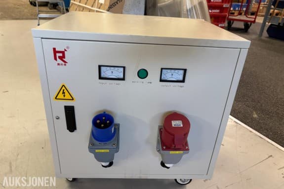 2025 SGG 15 kVA isolasjonstransformator 230V til 400V