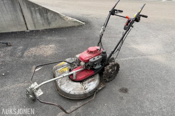 Honda UM616EB gressklipper/rotorslåmaskin - 4,0 kW bensinmotor - 78 kg REP