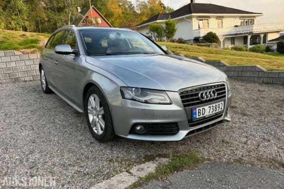 2012 Audi A4 Avant 2.0 120hk cruisekontroll hengerfeste s+v dekk servicehistorikk 169509km