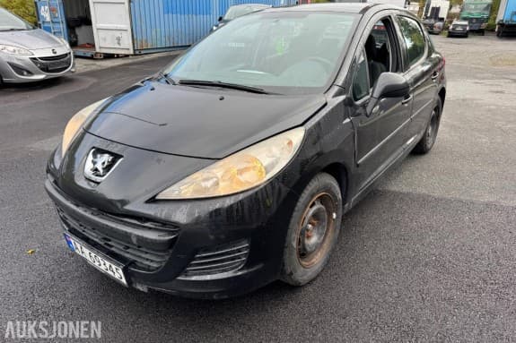 2010 Peugeot 207 1.4-68 D / rep objekt / 181356 km