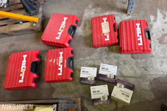 5 STK. HILTI FESTEVERKTØY MED 4 STK. SILVA XCL 9.0 HODELYKTER