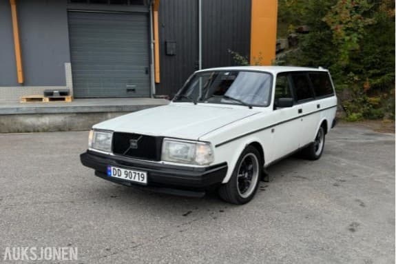 1984 VOLVO 245 B230 EU OK TIL 09.2028