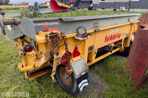 2010 Falköping LB 1000 spreder