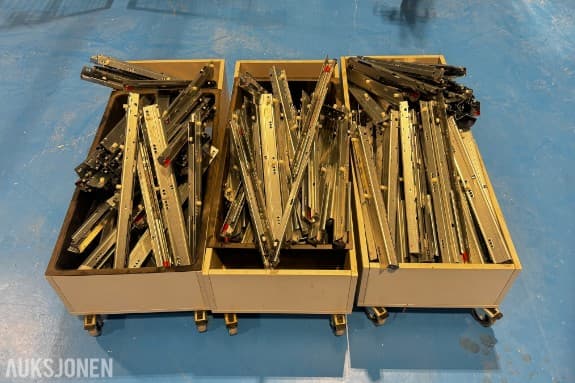 Stort parti Blum TANDEMBOX skuffeskinner / uttrekksskinner – ca. 50 cm