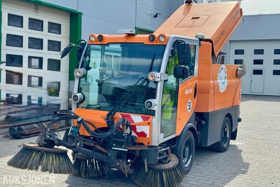 2014 Bucher CC2020 Kostebil, 2544 t - oppsamlingscontainer