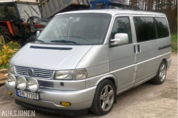 2001 Volkswagen Caravelle 2.5 Diesel, Hengerfeste, Reparasjonsobjekt