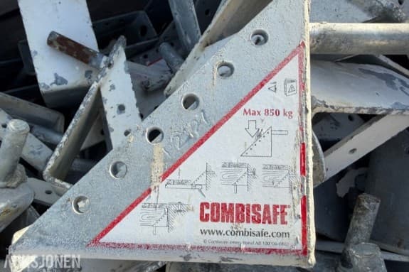 Palle med Combisafe platåkonsoll