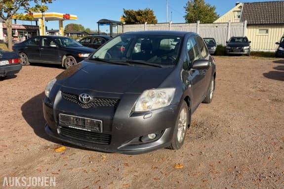 2007 Toyota Auris 1,4 Sol - EU-Godkjent - 1,4 bensin 71 kW - manuell girkasse - 135 313 km
