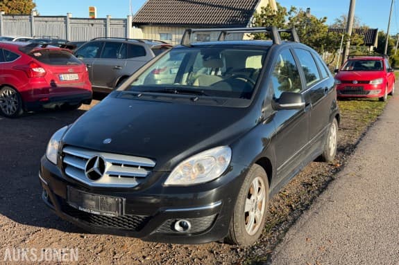 2010 Mercedes-Benz B 180 CDI - EU-Godkjent - 2,0 diesel 80 kW - automatgir - 141 979 km - hengerfeste - S/V Dekk