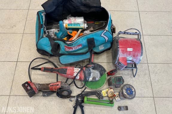 Verktøyparti med Hilti vinkelslipere, Makita verktøybag, laser og byggtørker