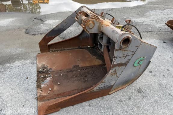 2004 Gjerstad grøfte skuffe med hydraulisk vinge, og B20 feste