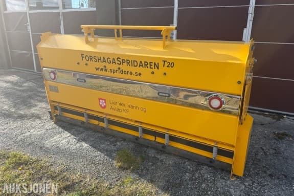 2021 ForsagaSpridaren sandstrøer / Sandspreder