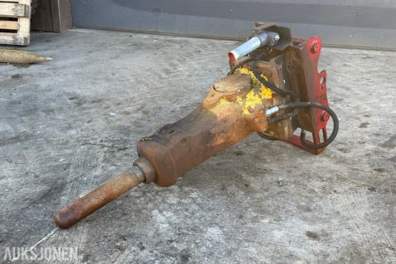 Epiroc pigghammer – S60 – OilQuick – sentralsmøring