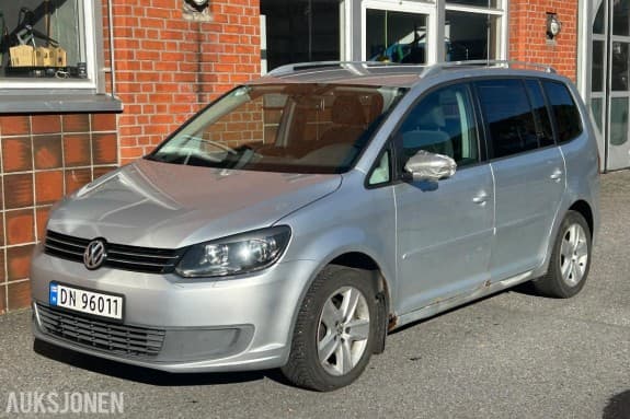 2012 Volkswagen Touran 1.6L TDI 105HK 7 SETER hengerfeste