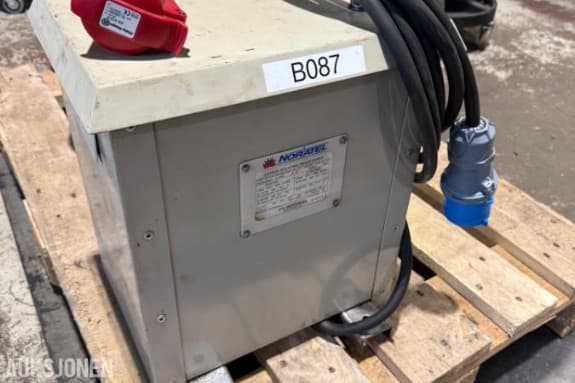 2008 NORATEL 230v - 400v og 400v - 230v trafo