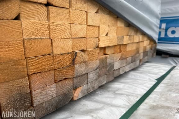 352 STK LEKTER UBEHANDLET GRAN 30 X 48 MM CA 1161 LM