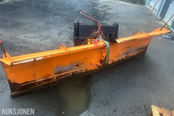 2010 Tellefsdal V plog 270