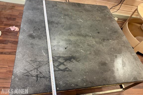 muligens marmorplate med stål understell *Ingen minstepris*