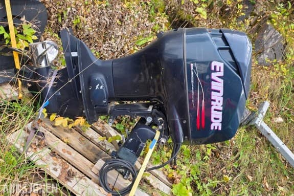 2004 Evinrude 75 hk E-TEC Rep. Objekt