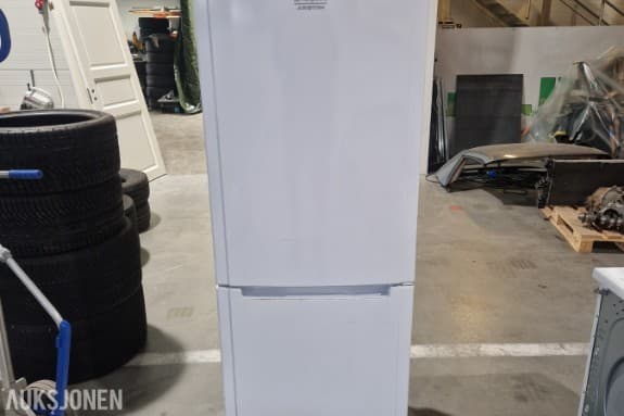 Hotpoint Ariston kombiskap - kjøl øverst - frys nederst - frittstående - hvitt kabinett 