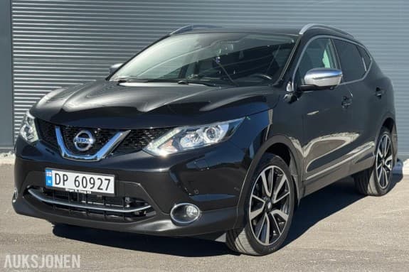 2014 Nissan Qashqai, 1,6 dCi 131 N-Tec Xtronic, 360° Kamera, Navi, Panoramatak
