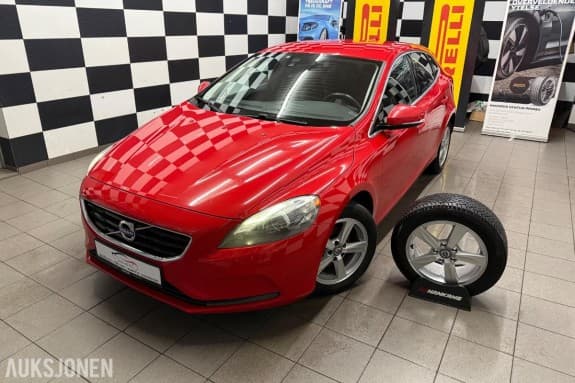 2013 Volvo V40, D2*114HK*MYE UTSTYR*NORSK*1-EIER*NY SERVICE+EU*, 137000km