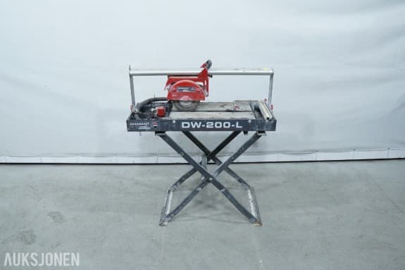 2008 RUBI DW-200-L våtkutter / flissag med stativ