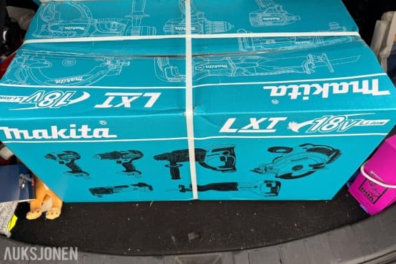 nytt - Makita DLX6038T verktøysett m/3 batterier Makita DLX6038T